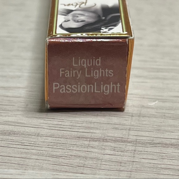 Pixi by petra liquid shadow ~ NIB - Picture 5 of 6